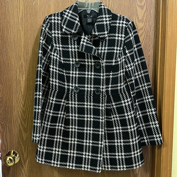 Jacket - Picture 2 of 5